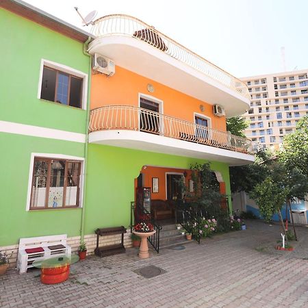 Hostel Osho Тирана Экстерьер фото
