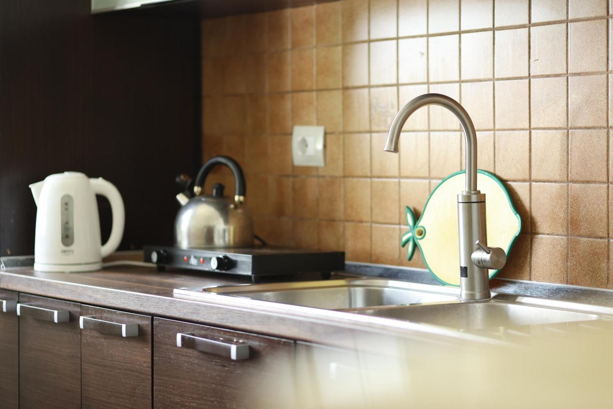 Hostel Osho Тирана Экстерьер фото