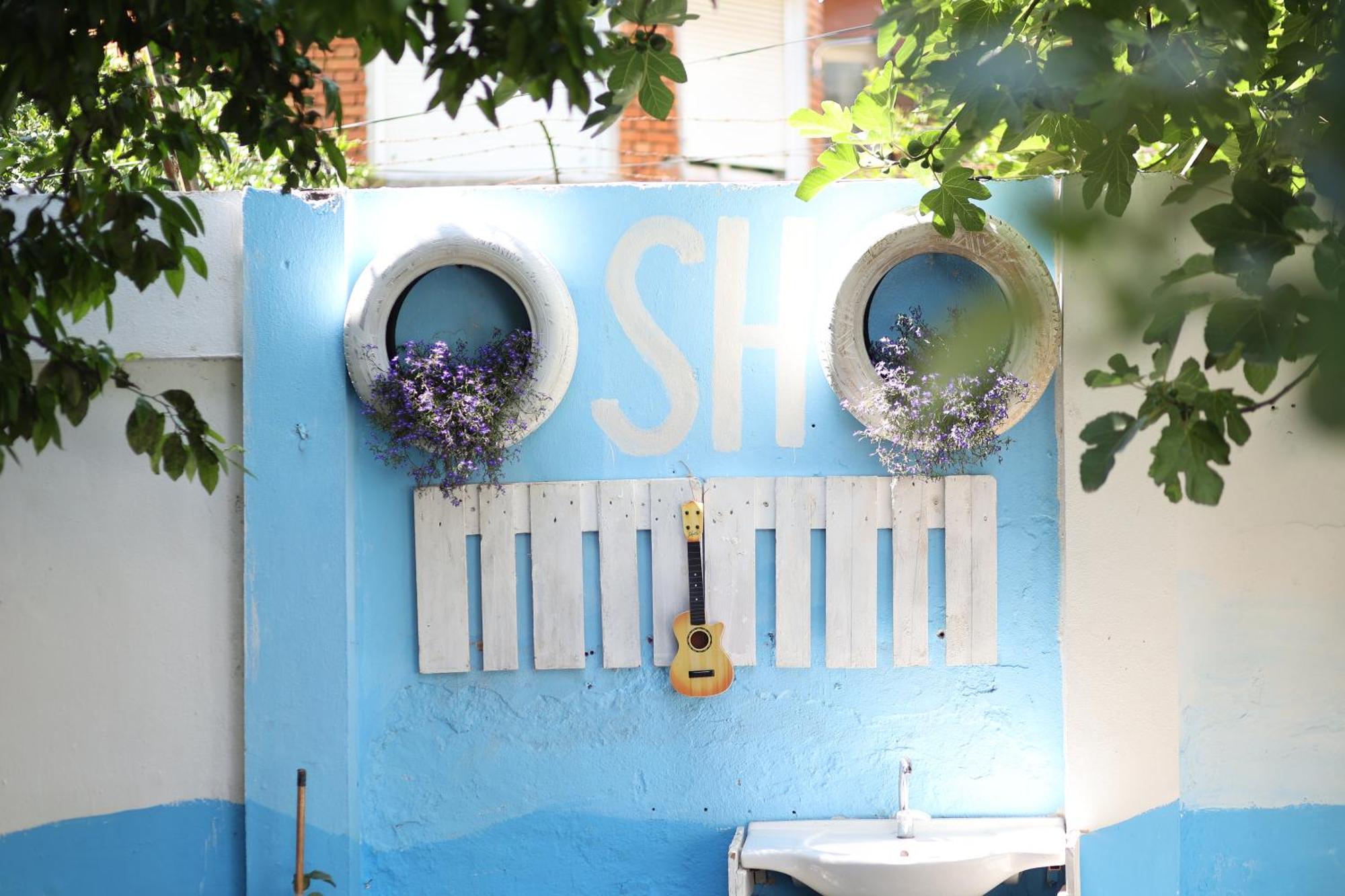 Hostel Osho Тирана Экстерьер фото